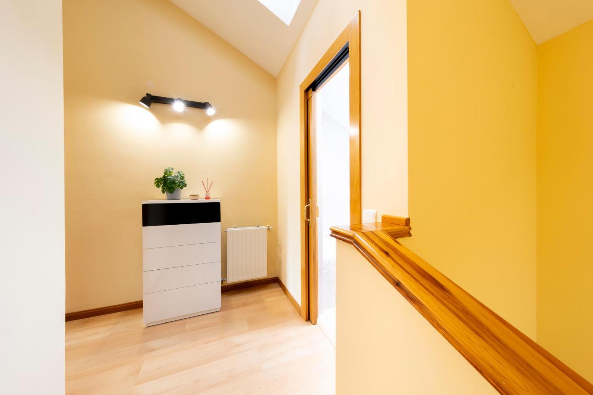 אל בורגו דל אוסמה Atico Duplex Calle Mayor מראה חיצוני תמונה
