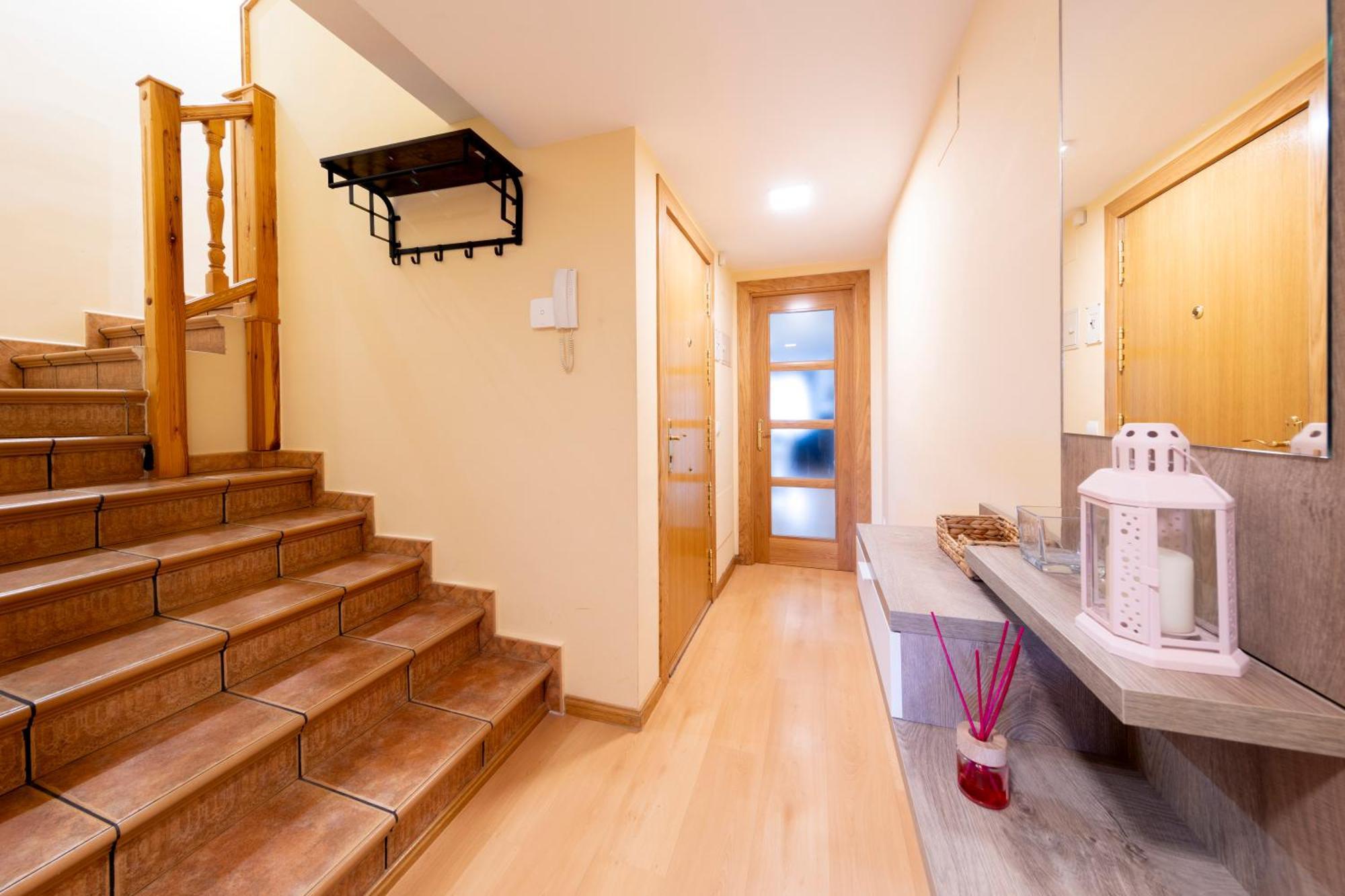 אל בורגו דל אוסמה Atico Duplex Calle Mayor מראה חיצוני תמונה